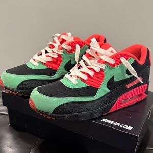 Nike Men's Sneakers - Black, Red, Green